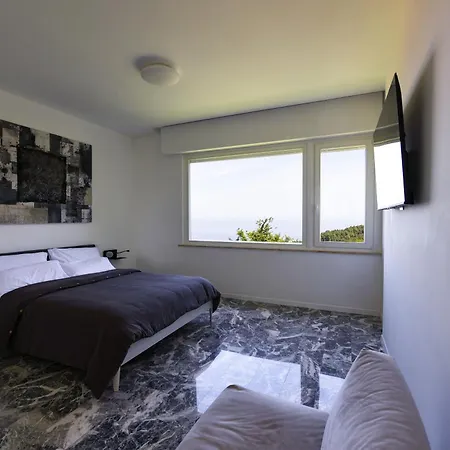 Le Relais Du Lierre 招待所 Poggio (Marche)