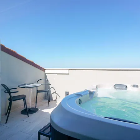Le Relais Du Lierre - Conero Nature Retreat Poggio (Marche)