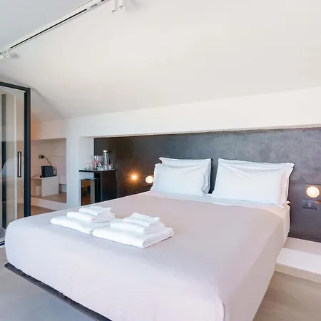 Le Relais Du Lierre - Conero Nature Retreat 4* Poggio (Marche)