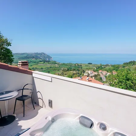 Le Relais Du Lierre - Conero Nature Retreat 4*