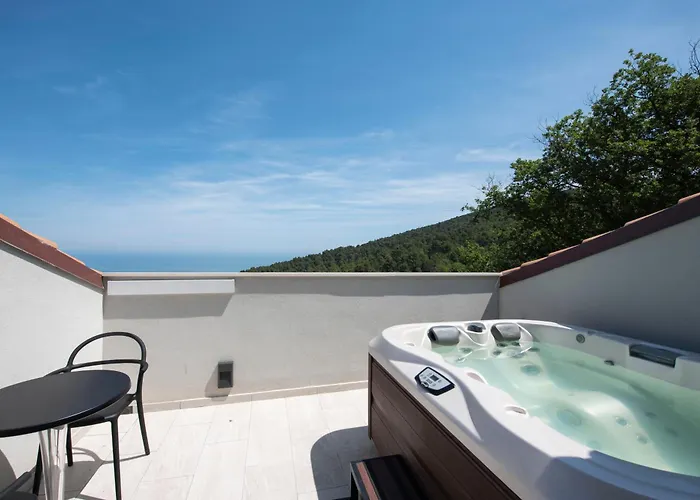 Le Relais Du Lierre 招待所 4*